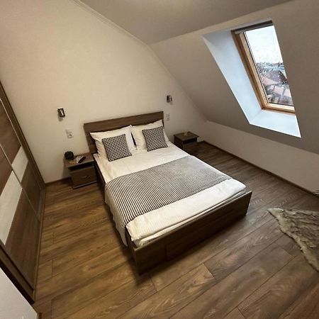 D&M Apartments 2 Σάτου Μάρε Εξωτερικό φωτογραφία